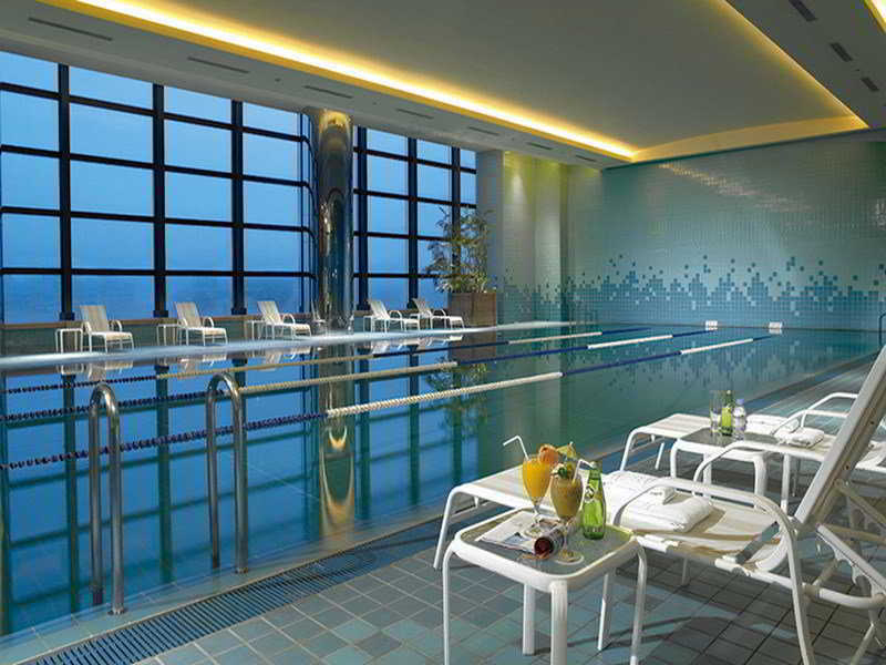 فندق أمباسادور، سنشو مدينة هسينشو المظهر الخارجي الصورة The pool at the 101